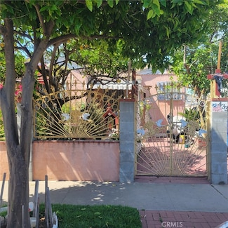 433 E 74th St, Los Angeles, CA 90003