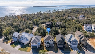 3511 Cottage Cove Ln, Upper Grand Lagoon, FL 32408