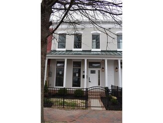 1006 W Marshall St, Richmond, VA 23220