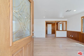 42104 6th St E, Lancaster, CA 93535