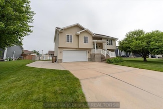 4128 Hartford St, Grand Island, NE 68803
