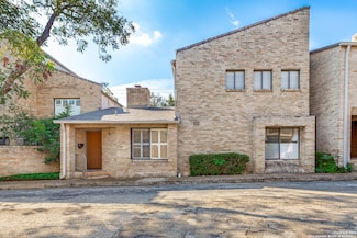 16 Gallery Ct, San Antonio, TX 78209