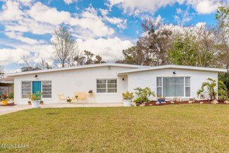 702 N Flamingo Dr, Daytona Beach, FL 32117