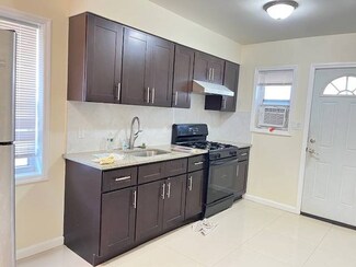 29-02 Jordan St, Flushing, NY 11358