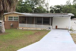 16 S Harrison St, Beverly Hills, FL 34465