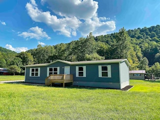 2964 Chenoweth Creek Rd, Elkins, WV 26241