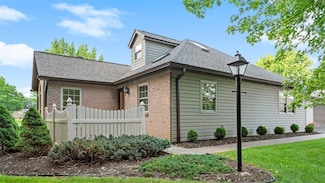 103 Cambridge Ct Unit 103, Harwick, PA 15049