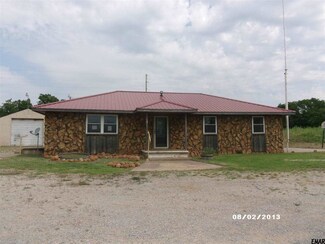 93109 Us Highway 60, Pond Creek, OK 73766