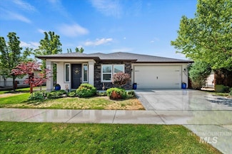 9753 W Wildbranch Dr, Star, ID 83669