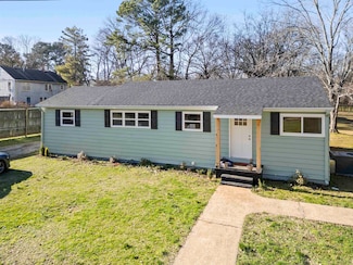 402 Garfield Ave, Florence, AL 35630