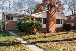 2219 Needham Rd, Ann Arbor, MI 48104