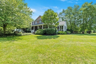2440 Wyandot Rd, Bucyrus, OH 44820