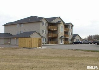 3213 S 16th Ave Unit 301, Eldridge, IA 52748