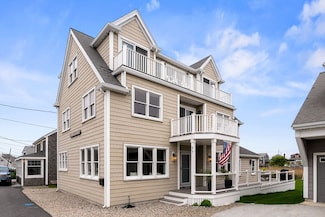 77 Lighthouse Rd, Scituate, MA 02066