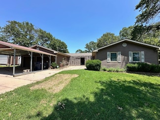 2613 S Country Club Dr, Joplin, MO 64804