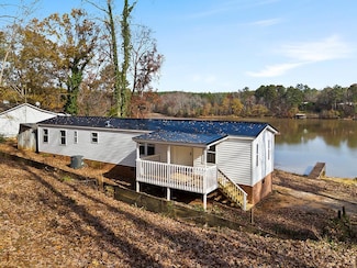 207 Driftwood Rd, Cross Hill, SC 29332