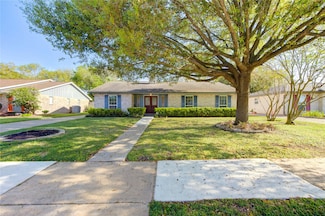 11506 Brook Meadows Ln, Stafford, TX 77477