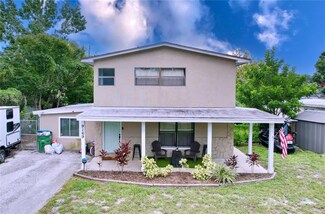 9169 Suncrest Blvd, Seminole, FL 33777