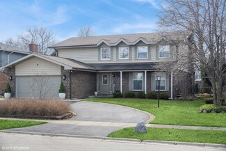 3515 Keenan Ln, Glenview, IL 60026