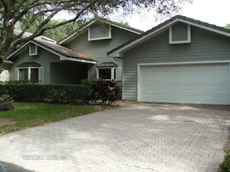 131 Peppertree Dr, Vero Beach, FL 32963