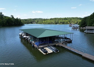 600 Wood Duck Dr, Vonore, TN 37885