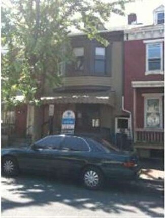 1018 Walnut St, Reading, PA 19601