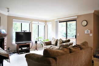 10830 NE 148th Ln Unit G202, Bothell, WA 98011