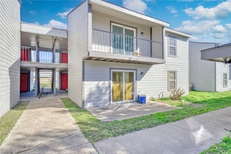 2000 Kazmeier Plaza Unit 11, Bryan, TX 77802
