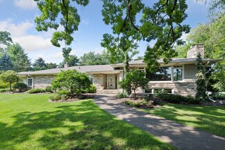 5517 Knoll Dr, Edina, MN 55436
