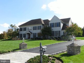 1028 Tyler Dr, Newtown Square, PA 19073