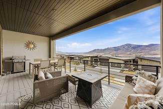 11525 N Upside Dr, Hideout, UT 84036