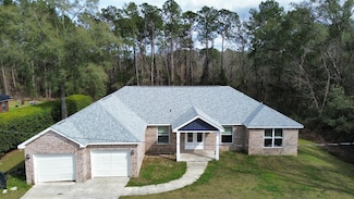 94 Hayward Dupont St, Midway, FL 32343