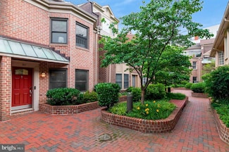 611 N Tazewell St, Arlington, VA 22203