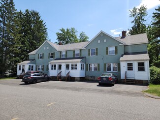 24-30 Grant St, Easthampton, MA 01027