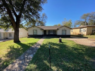 200 S Roberts Cut Off Rd, Fort Worth, TX 76114