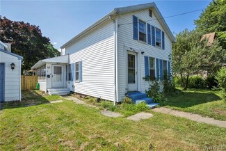 53 W 3rd St, Dunkirk, NY 14048