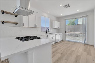 8944 W Rochelle Ave, Las Vegas, NV 89147