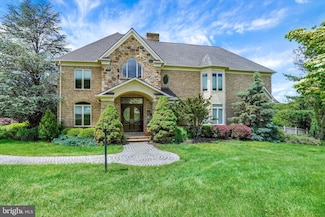 2800 Deer Leap Ln, York, PA 17403
