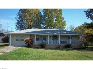 67724 Wintergreen Rd, Lore City, OH 43755