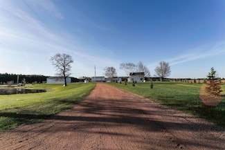171909 Harvest Dr, Hatley, WI 54440