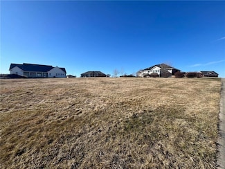 25667 Magnolia Cir, Polk Township, MO 64468