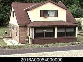 1353 Lardintown Rd, Tarentum, PA 15084