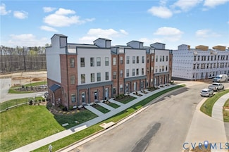 13201 Garland Ln, Midlothian, VA 23114