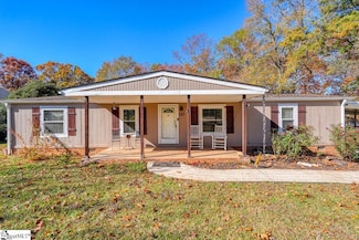 127 Michelle Dr, Chesnee, SC 29323