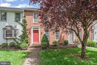 449 Delancey Ct, Mechanicsburg, PA 17055