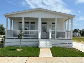 120 Red Drum Dr Unit 67, Freeport, FL 32439