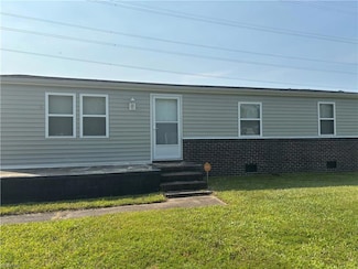 1302 Sierra Dr, Suffolk, VA 23434