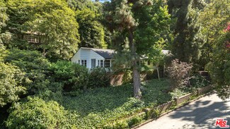 10686 Somma Way, Los Angeles, CA 90077