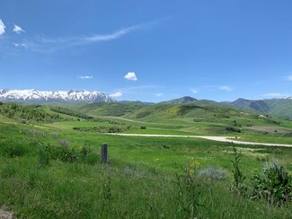 1566 S Bristlecone Ln, Huntsville, UT 84317