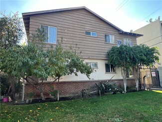 13612 Wyandotte St, Los Angeles, CA 91405